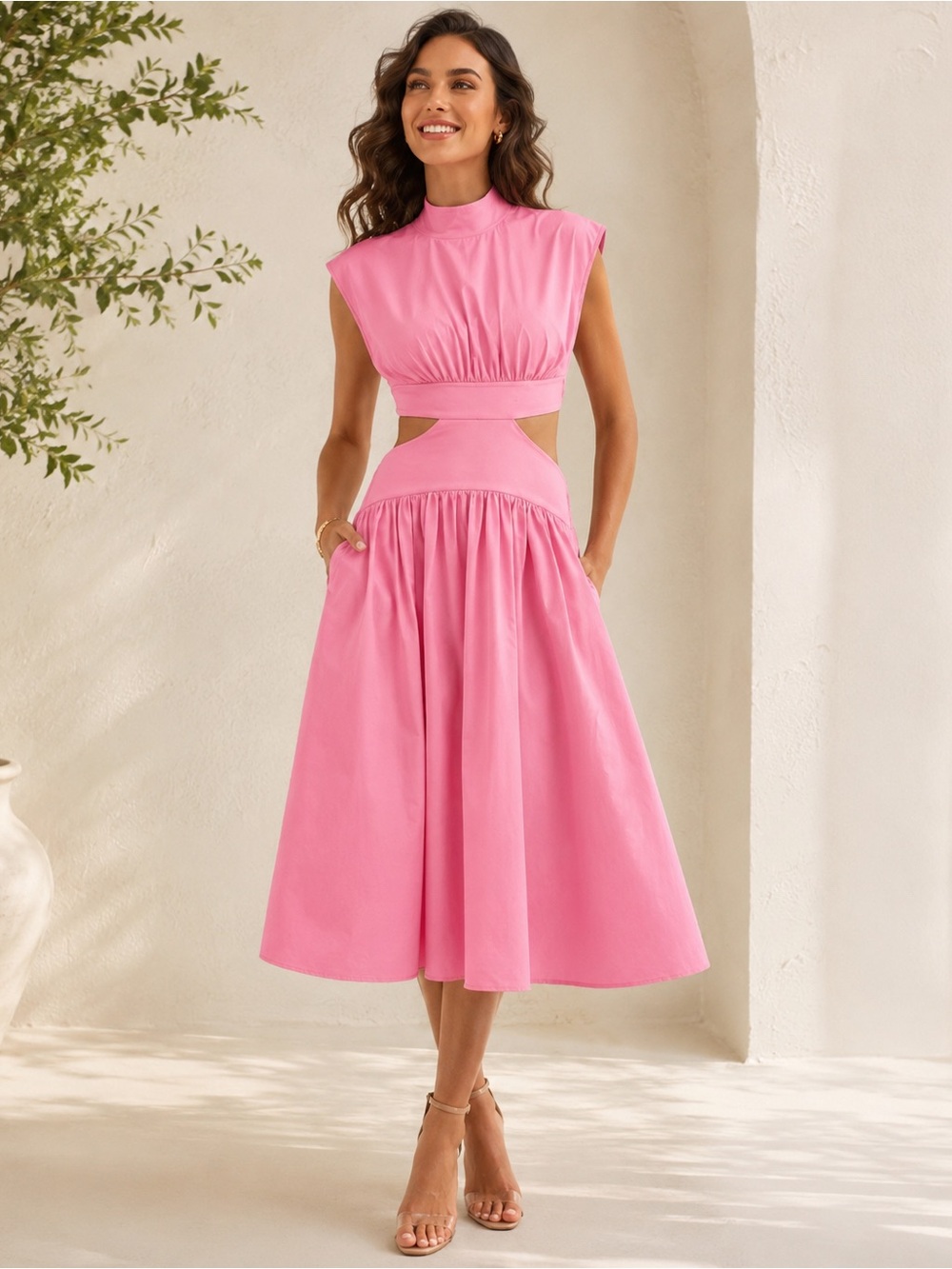 🔥NWT cut out dress in pink xs has pockets good for the track or shower!